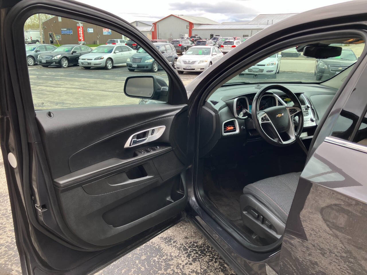 Used 2016 Chevrolet Equinox LT w/ Convenience Package image 8