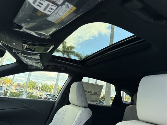 New 2026 Lexus RX 350h image 22