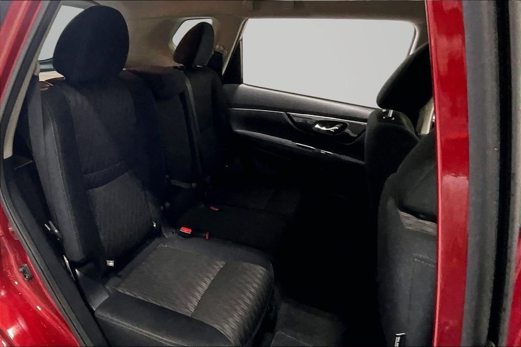 Used 2020 Nissan Rogue S AWD/4WD image 25