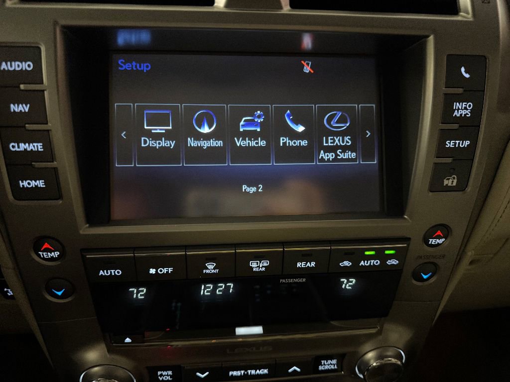 Used 2017 Lexus GX 460 Premium w/ Premium Package image 33