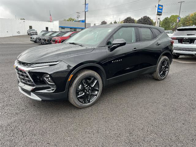 New 2025 Chevrolet Blazer LT w/ LPO, Floor Liner Package