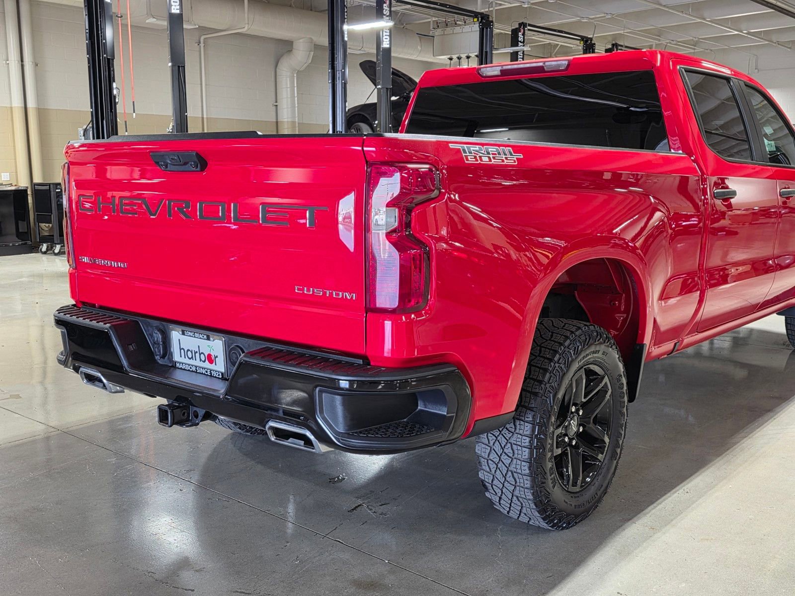 Used 2024 Chevrolet Silverado 1500 Custom Trail Boss image 11