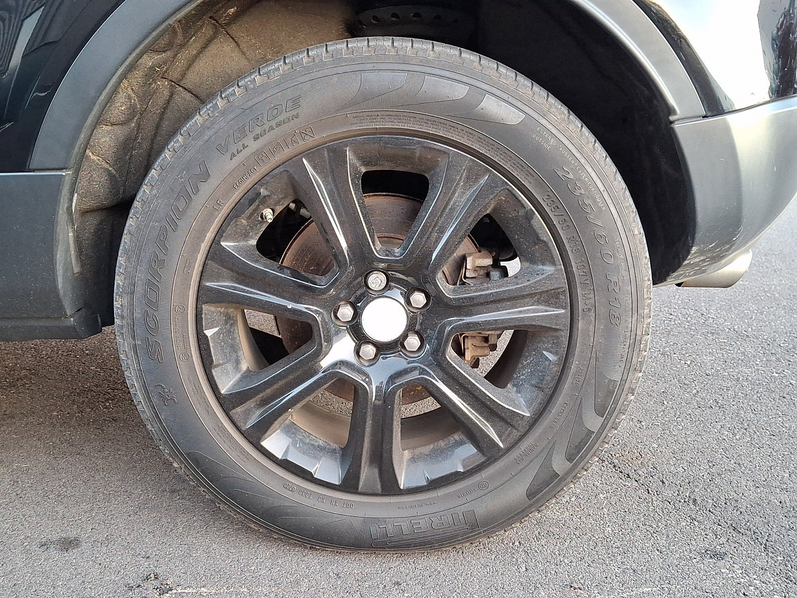 Used 2018 Land Rover Range Rover Evoque SE Premium AWD/4WD image 4