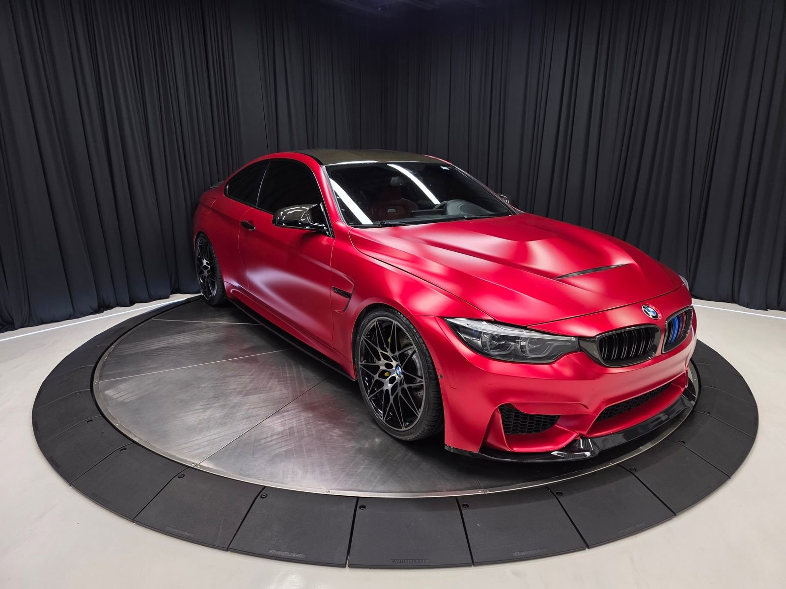 Used 2018 BMW M4 Coupe image 4
