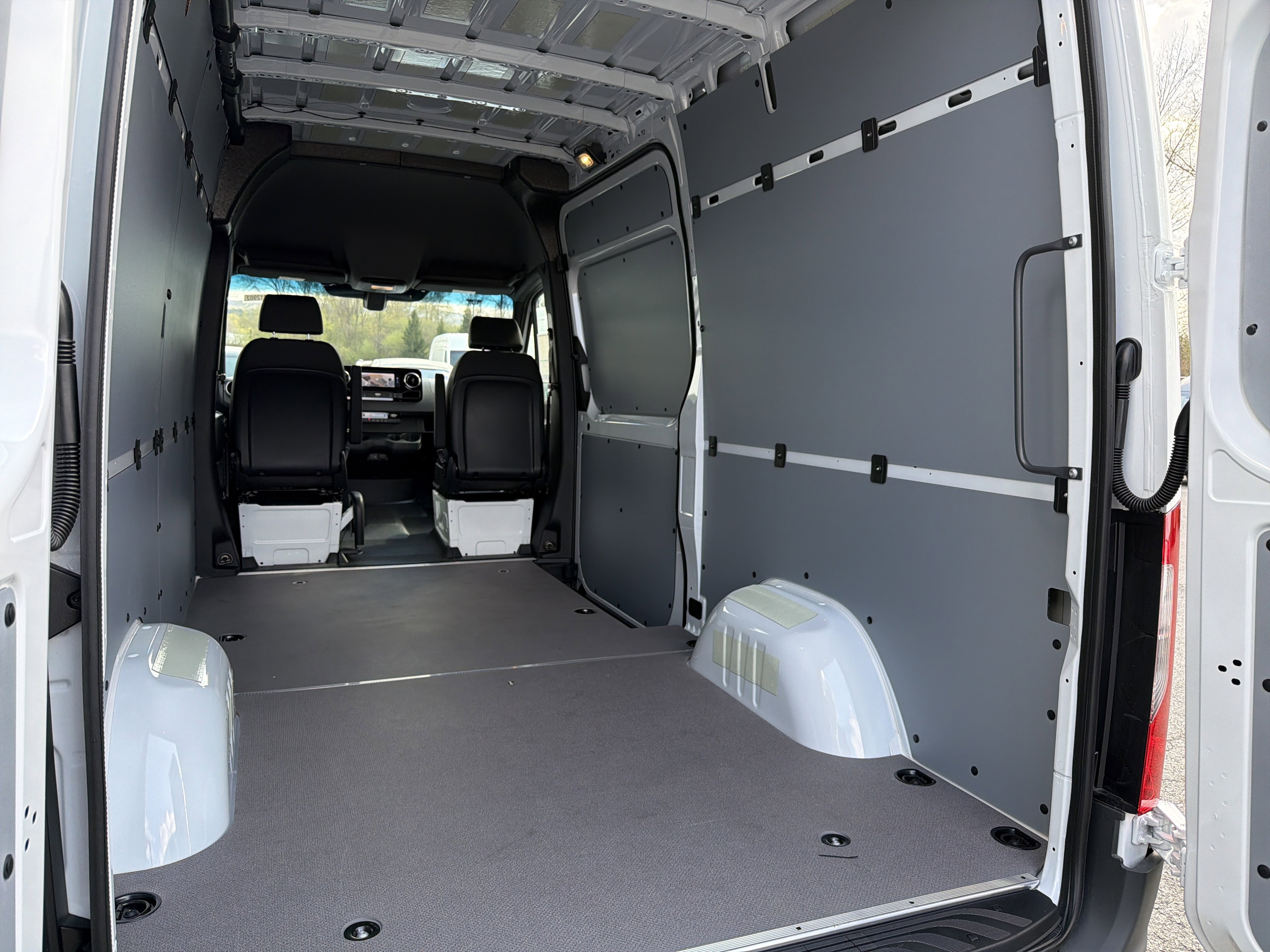 New 2026 Mercedes-Benz Sprinter 2500 image 23