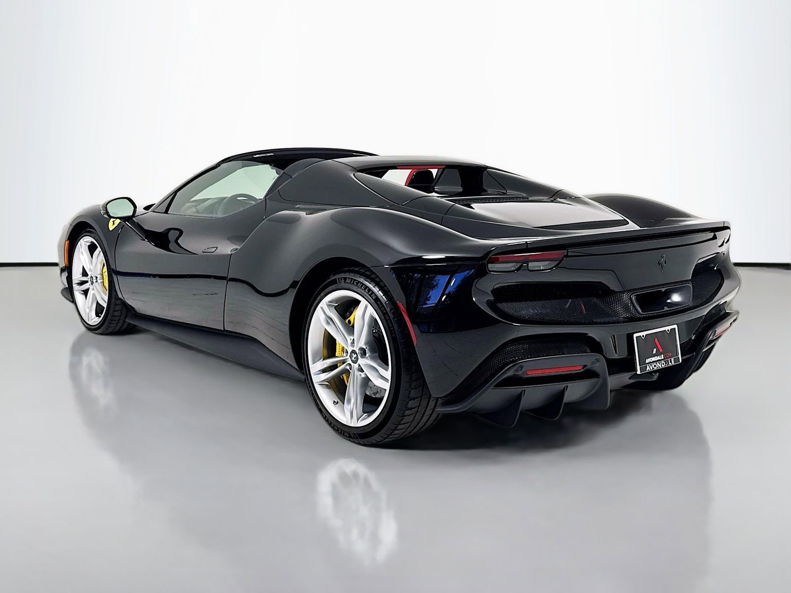 Used 2024 Ferrari 296 GTS image 5