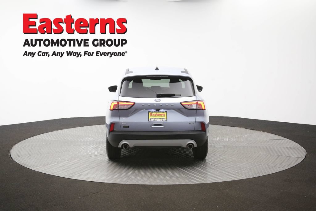 Used 2022 Ford Escape SE w/ Convenience Package FWD image 37