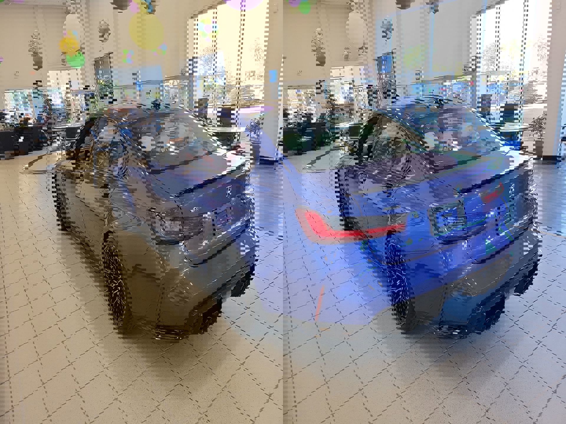 Used 2025 BMW M3 Competition w/ Executive Package image 8