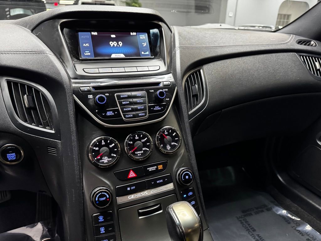 Used 2016 Hyundai Genesis 3.8 RWD image 25