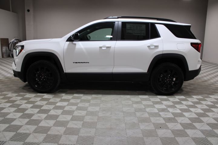 New 2026 GMC Terrain Elevation w/ Black Edition image 5