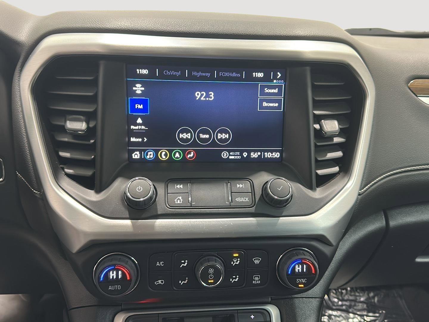 Used 2023 GMC Acadia SLE w/ Driver Convenience Package image 13