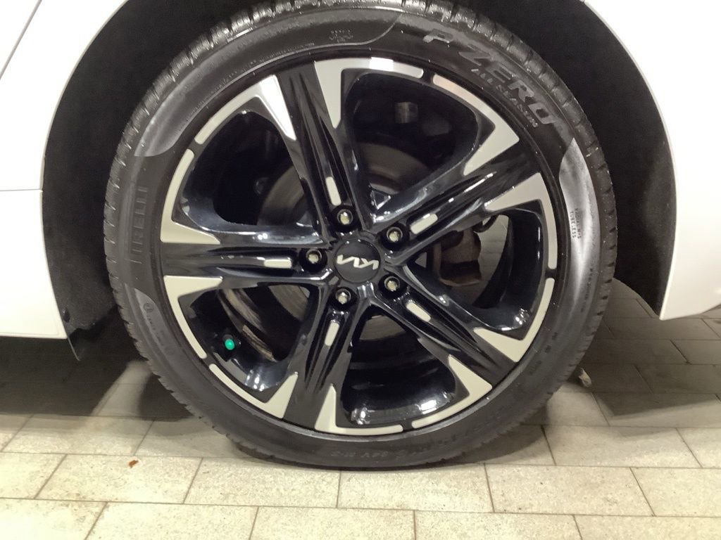 Used 2023 Kia K5 GT-Line w/ GT-Line Premium Package image 28