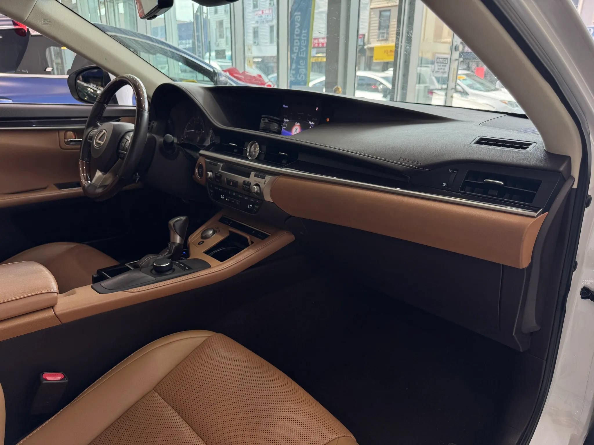 Used 2018 Lexus ES 350 w/ Premier Package FWD image 32