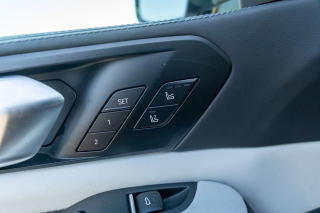 Used 2024 BMW X5 M Competition w/ Premium Package image 30