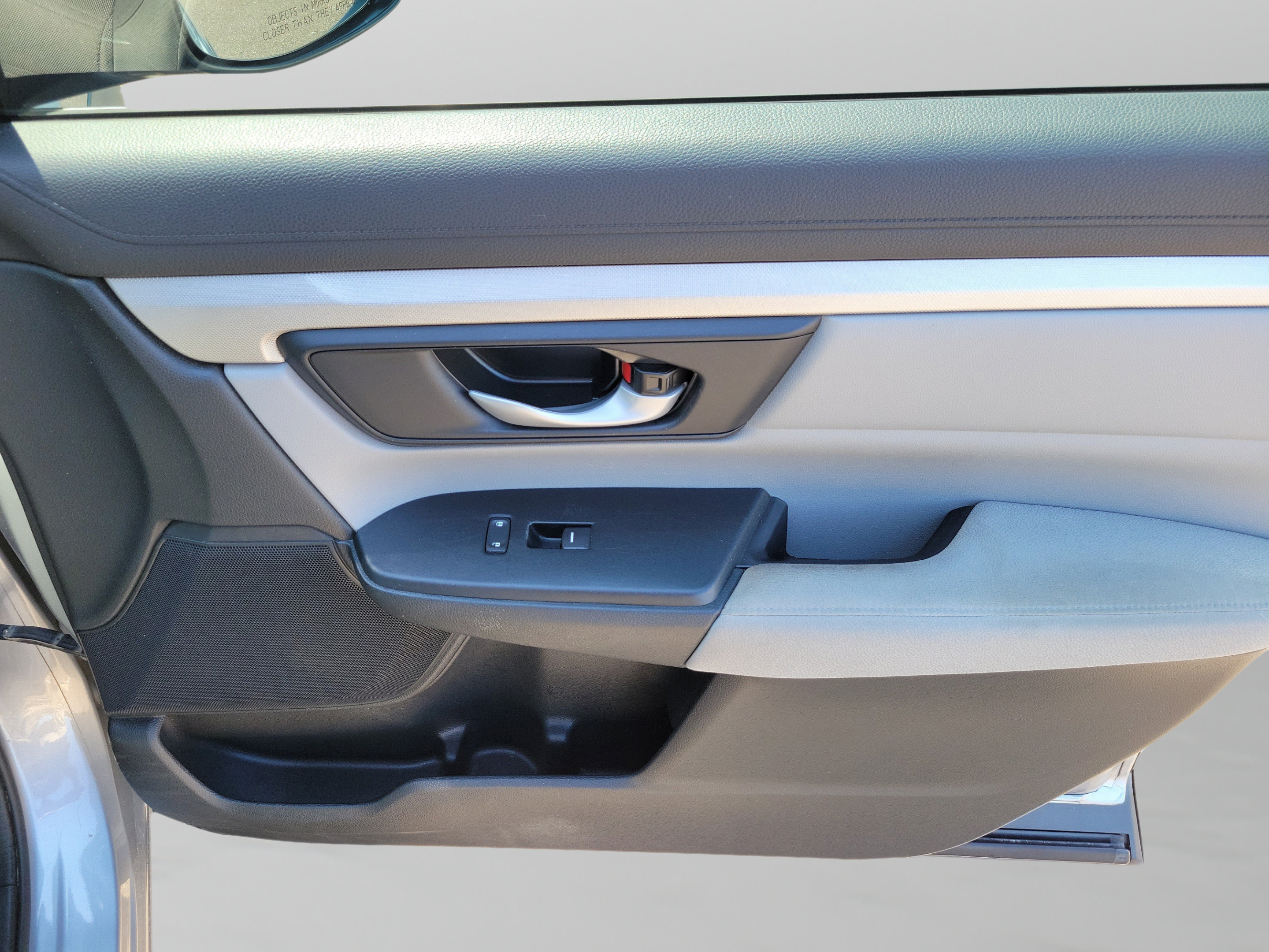 Used 2019 Honda CR-V LX image 19