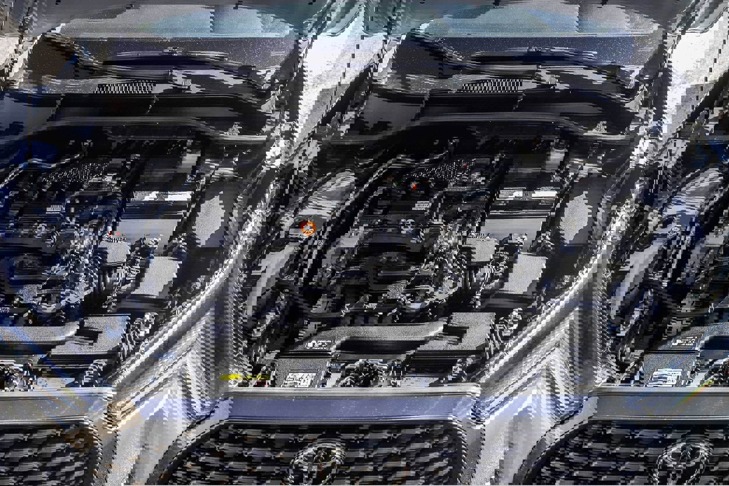 Certified 2023 Toyota Corolla Cross LE w/ Moonroof Package image 28