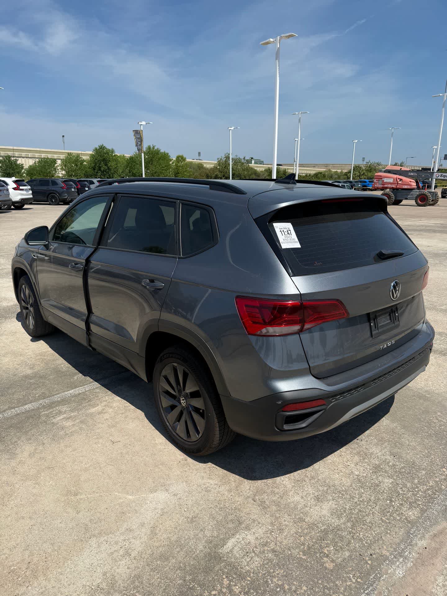 Used 2023 Volkswagen Taos S w/ Driver Assistance Package FWD image 4
