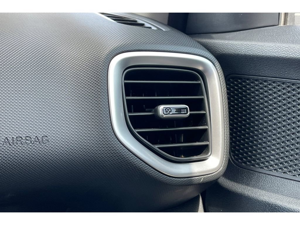 Used 2021 Hyundai Venue SE image 29