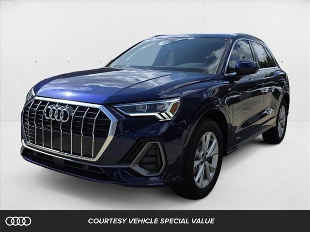 New 2025 Audi Q3 2.0T Premium w/ Convenience Package