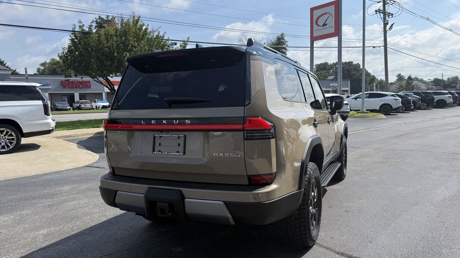 Used 2025 Lexus GX 550 AWD/4WD image 16