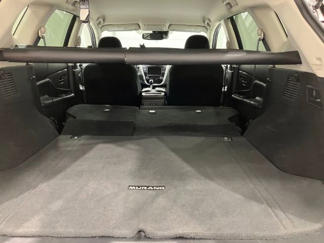 Used 2020 Nissan Murano SV image 37