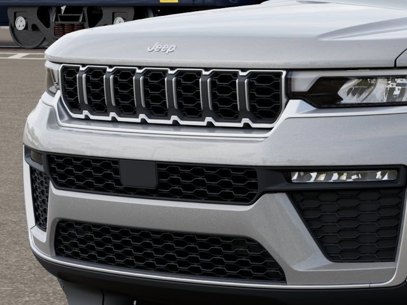 New 2026 Jeep Grand Cherokee L Limited AWD/4WD image 11