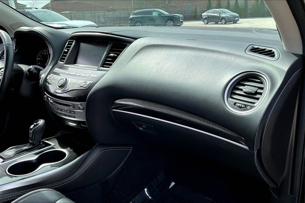 Certified 2017 INFINITI QX60 Luxe w/ Premium Plus Package AWD/4WD image 25