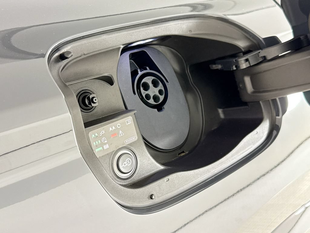 New 2027 Audi SQ6 e-tron Premium Plus AWD/4WD image 28