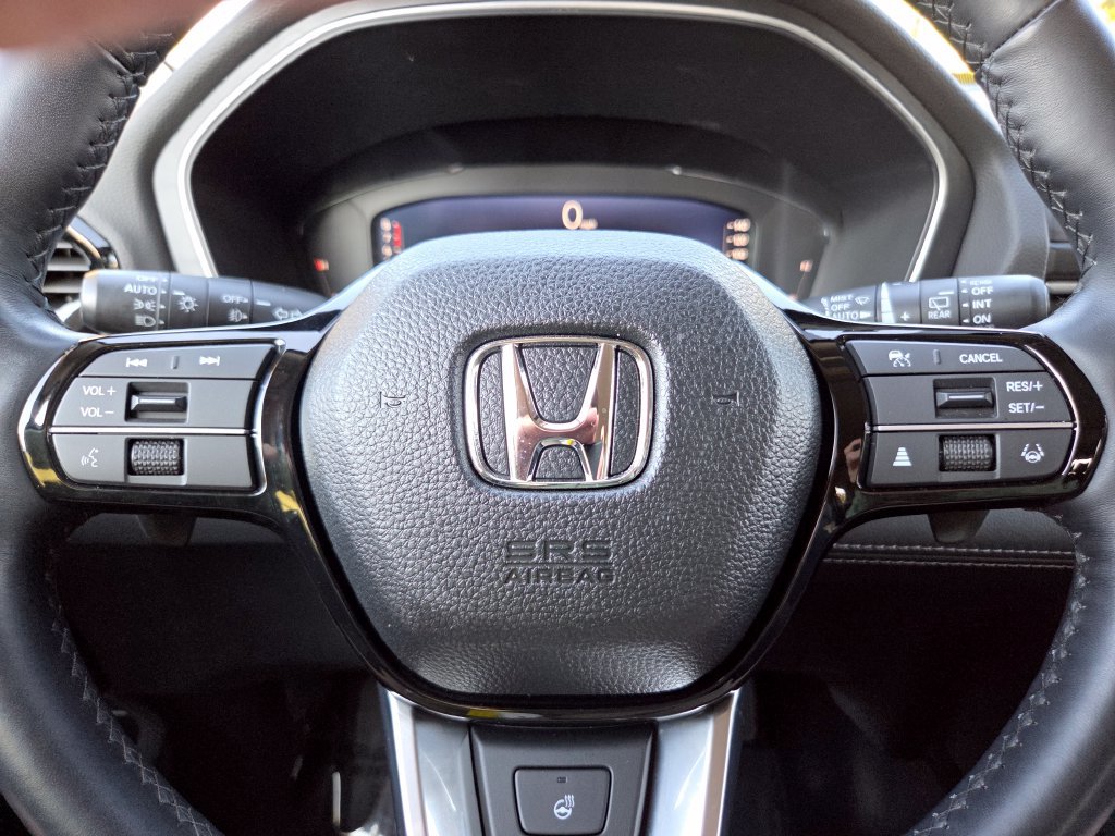 Certified 2025 Honda Pilot Elite image 40