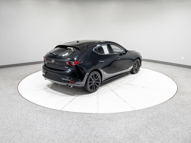 Used 2025 MAZDA MAZDA3 2.5 S Hatchback w/ Premium Pkg image 32