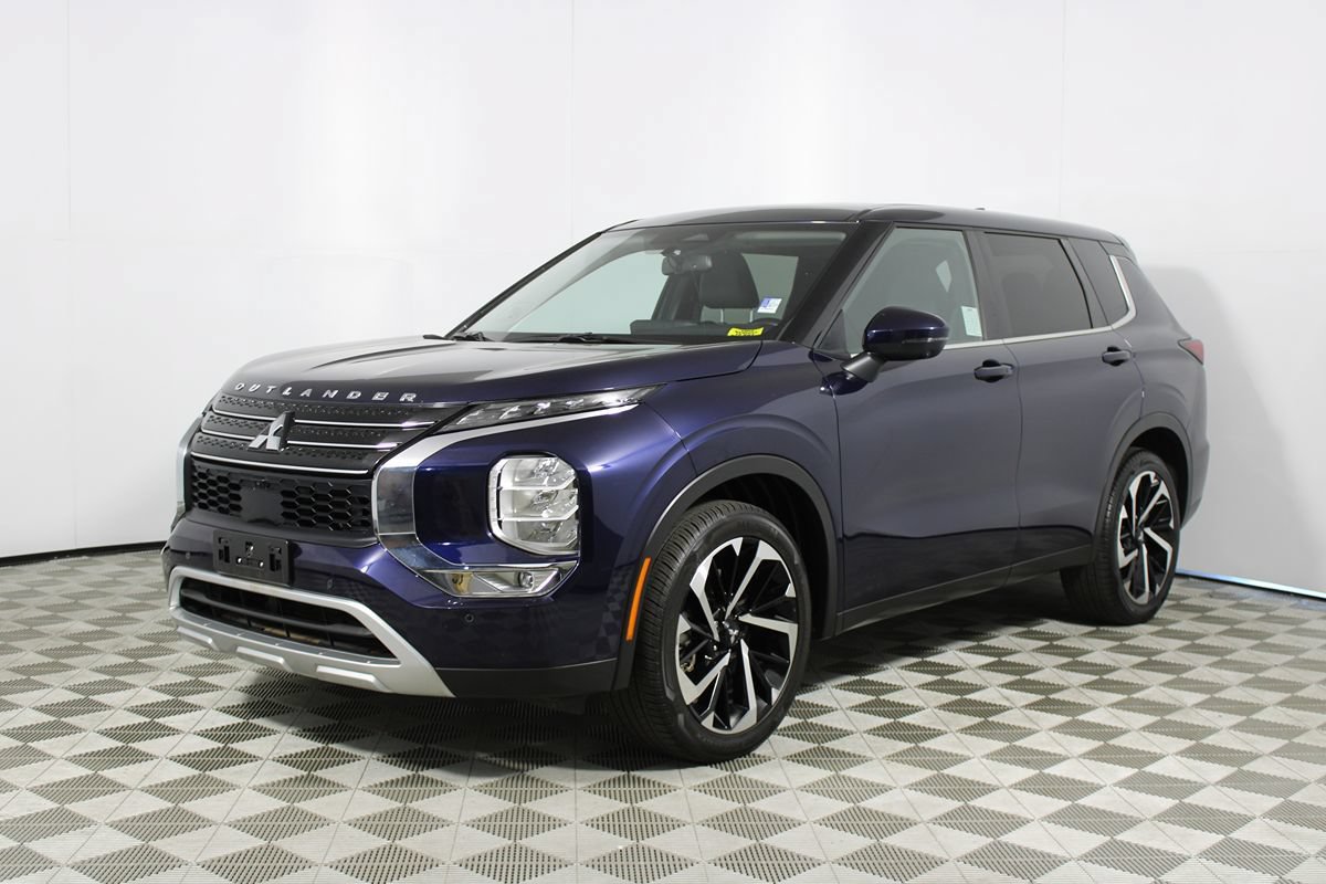 Used 2024 Mitsubishi Outlander SE Black Edition FWD image 43