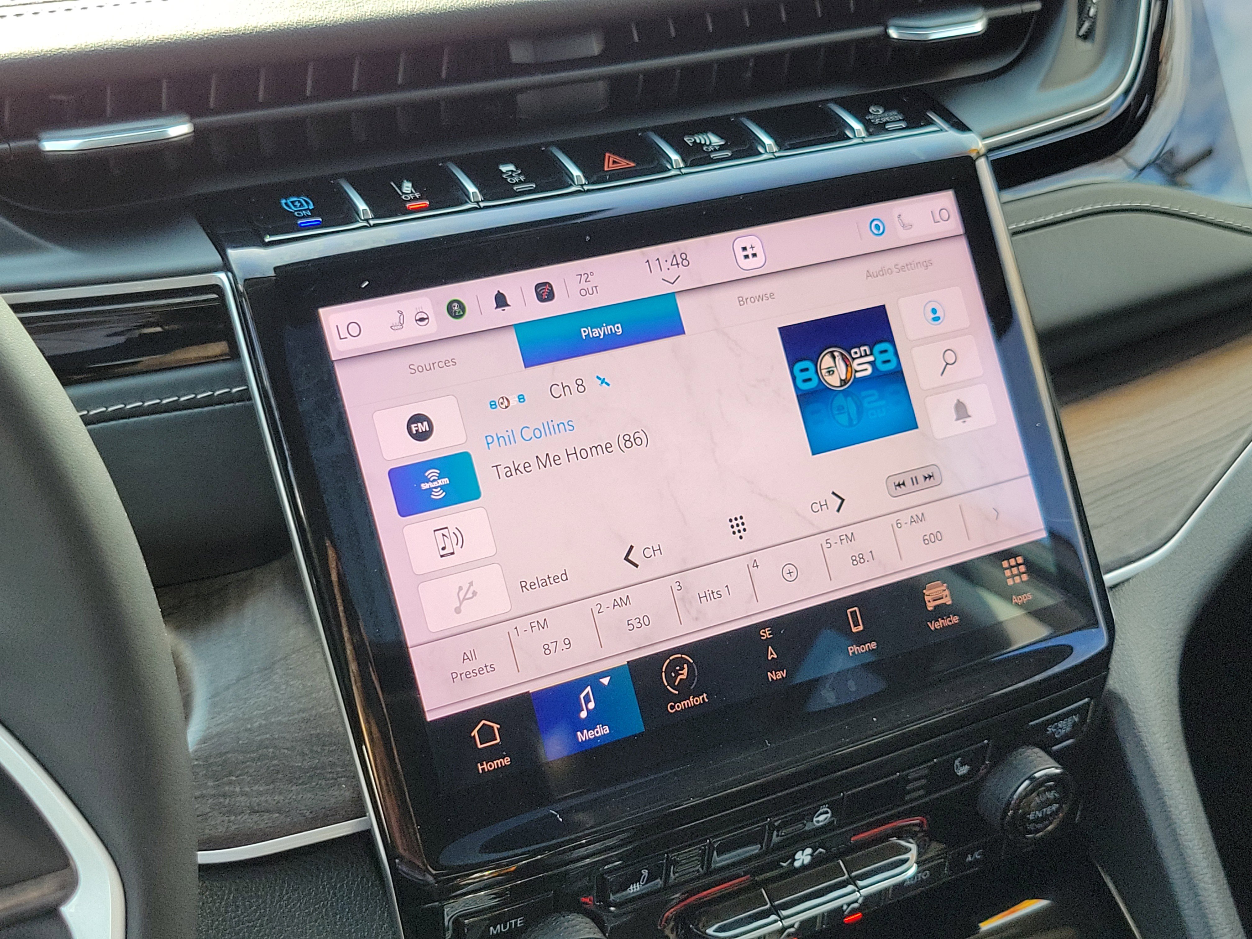 Used 2022 Jeep Grand Cherokee Limited 4xe image 16