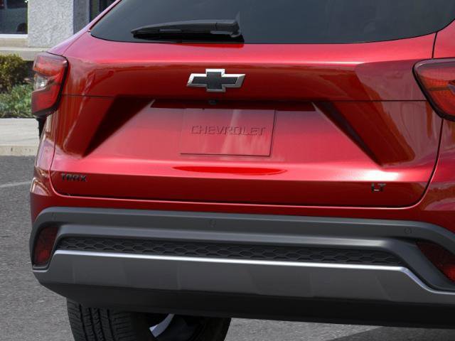 New 2026 Chevrolet Trax LT w/ Driver Confidence Package FWD image 14