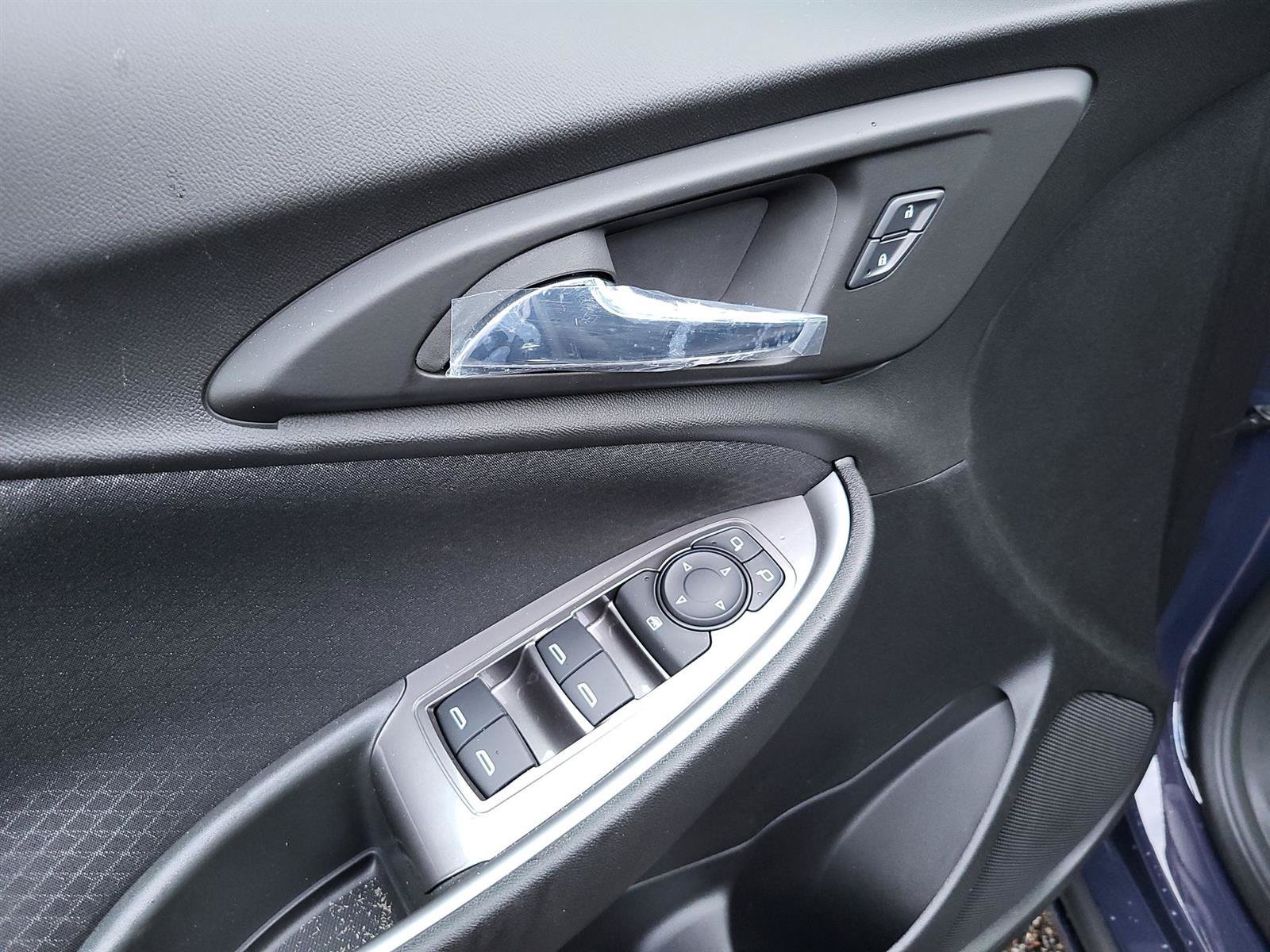 New 2025 Chevrolet Malibu LS w/ LPO, Floor Liner Package FWD image 22