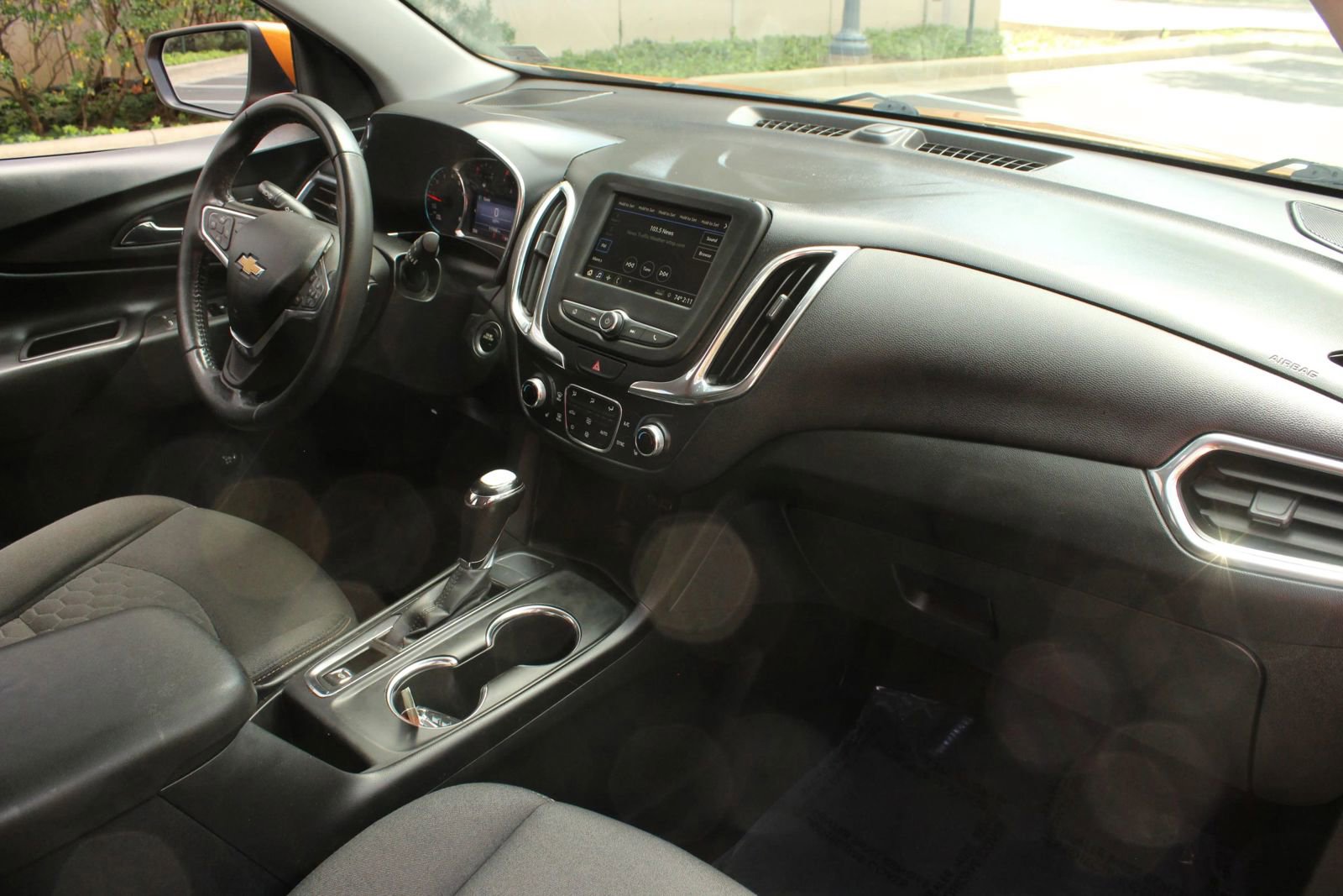 Used 2019 Chevrolet Equinox LT FWD image 28