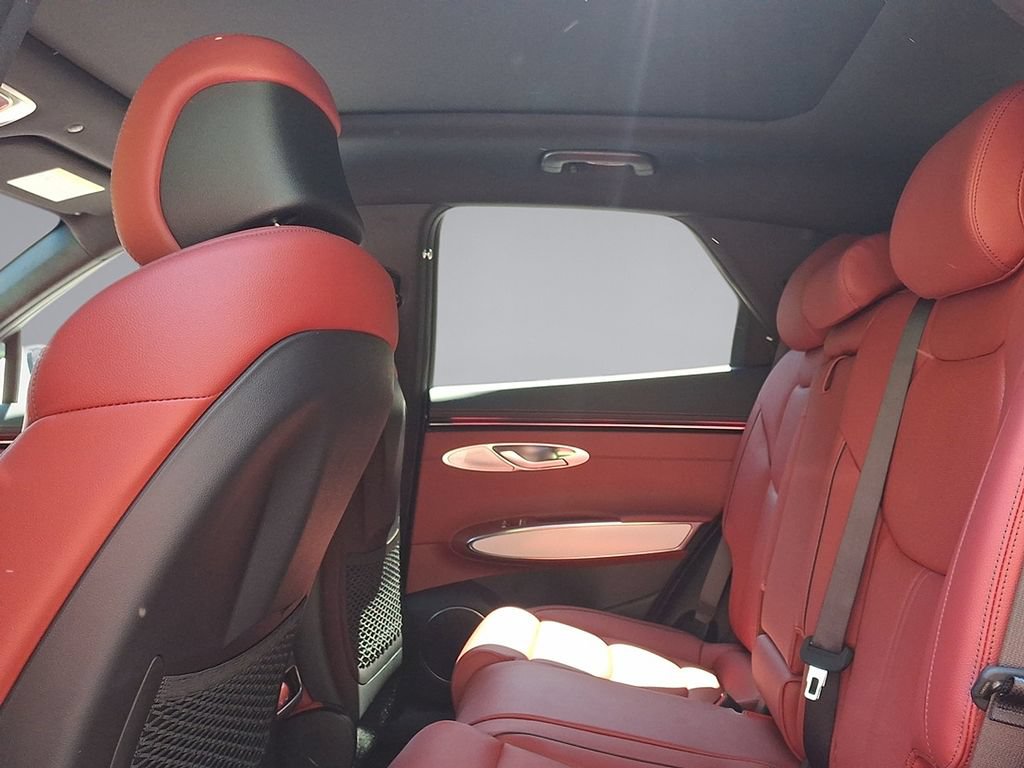 New 2026 Genesis GV70 2.5T Sport Prestige AWD/4WD image 15
