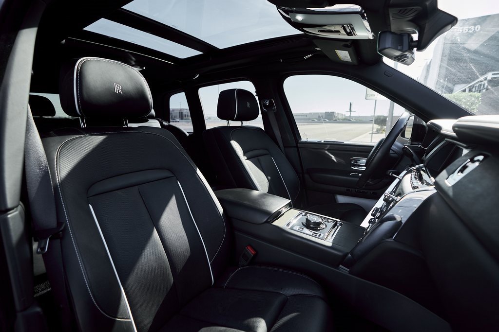 Used 2019 Rolls-Royce Cullinan image 46