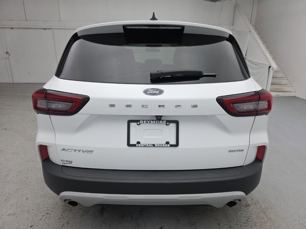 Used 2023 Ford Escape Active image 10
