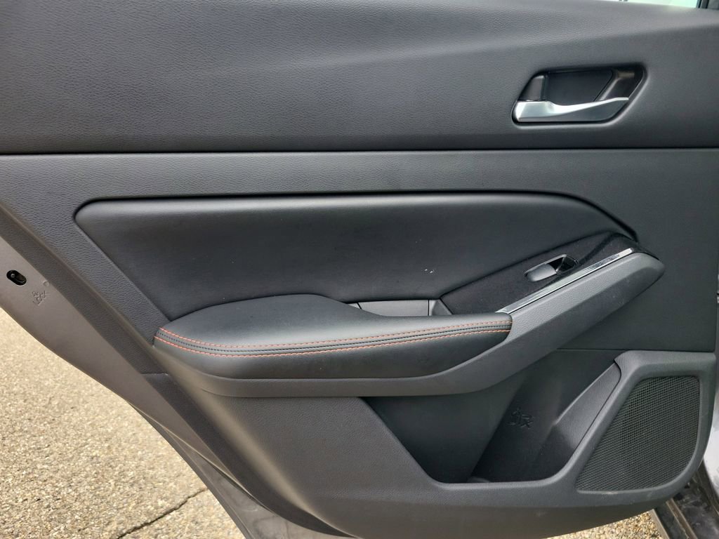 Used 2024 Nissan Altima 2.5 SR image 15