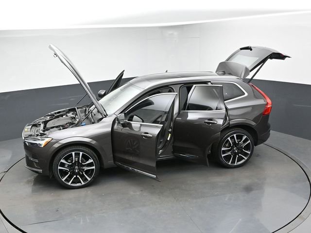 Used 2023 Volvo XC60 B5 Ultimate FWD image 50