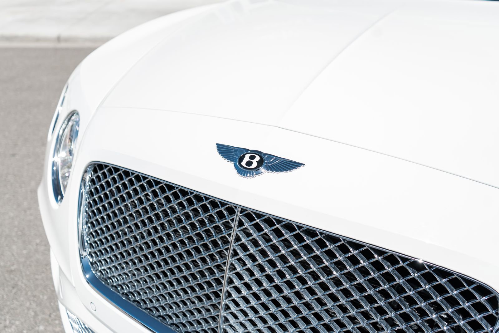 Used 2016 Bentley Continental GT image 21