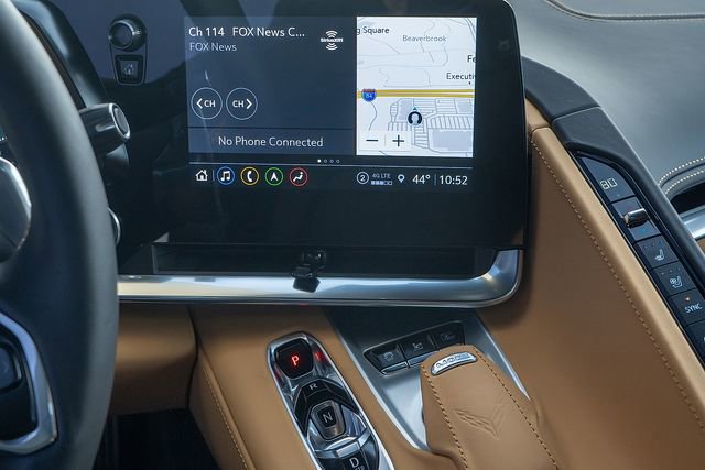 Used 2023 Chevrolet Corvette Stingray Premium Cpe w/ Z51 Performance Package image 17