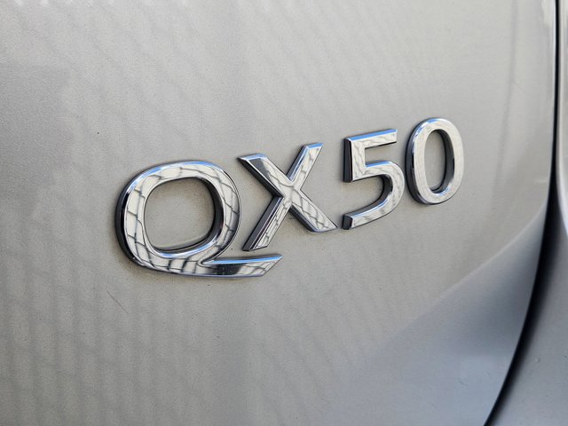 Used 2017 INFINITI QX50 2WD w/ Premium Plus Package image 15