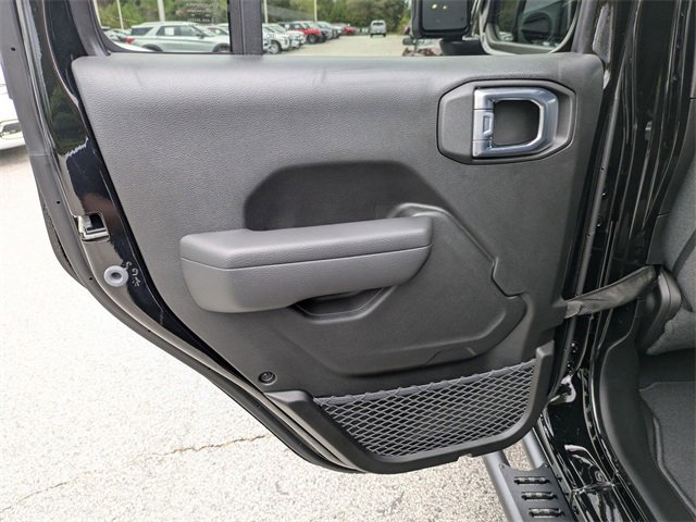 New 2025 Jeep Wrangler Sport S image 22