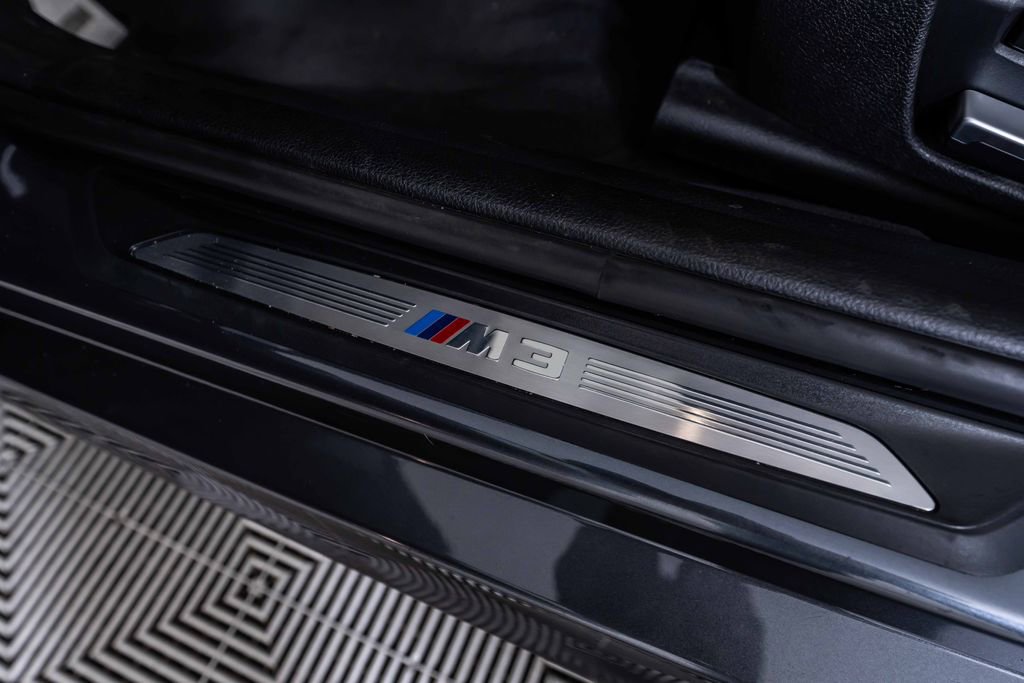 Used 2018 BMW M3 w/ Executive Package image 27