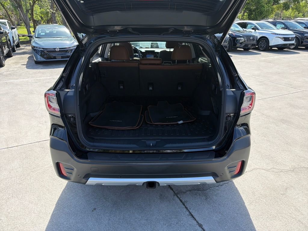 Used 2020 Subaru Outback Touring AWD/4WD image 33