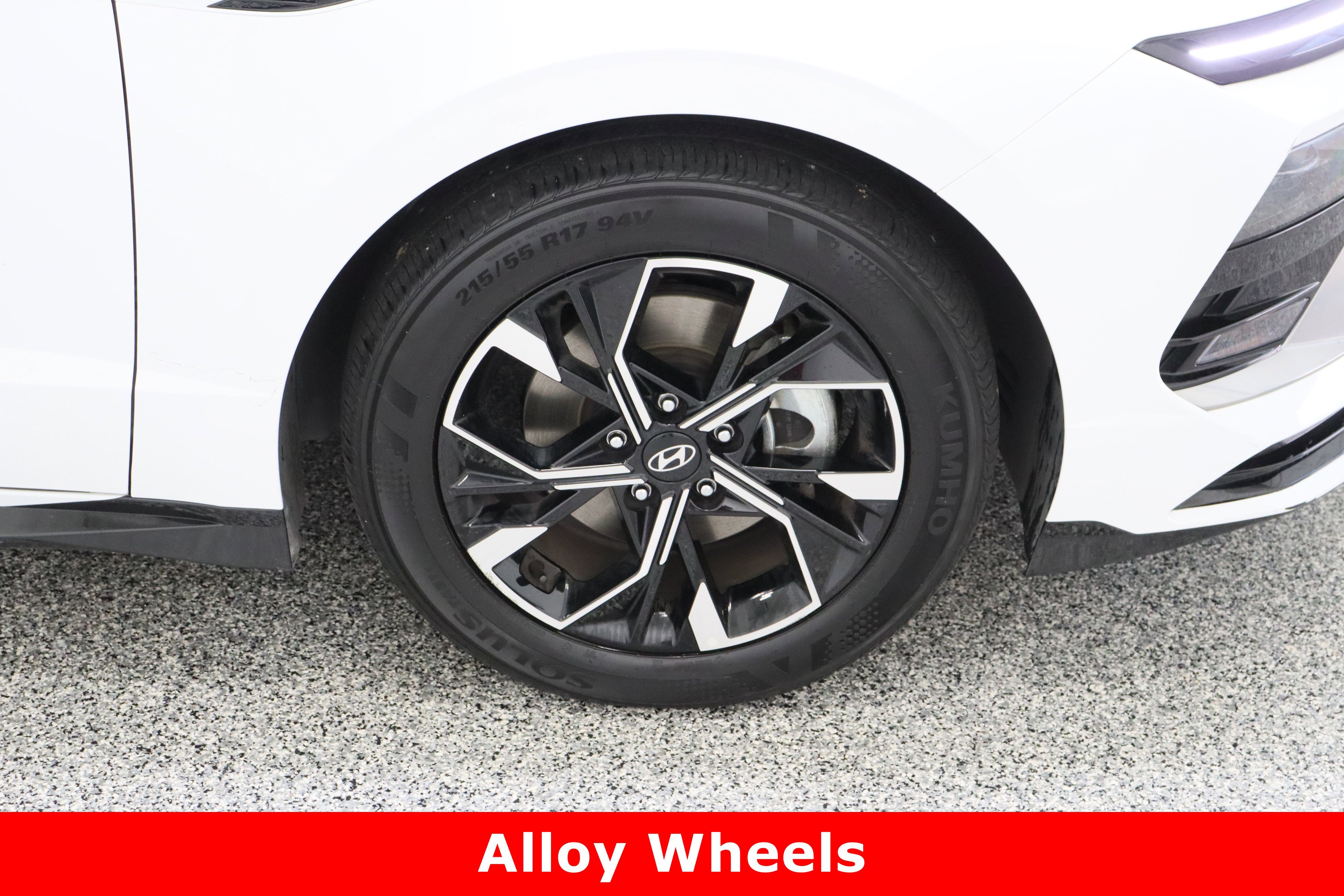 Used 2025 Hyundai Sonata SEL image 5