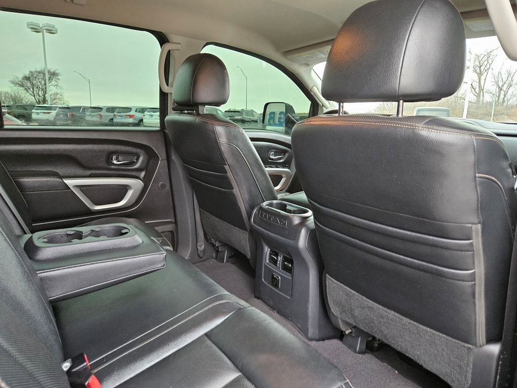 Used 2017 Nissan Titan SL w/ Chrome Package image 29