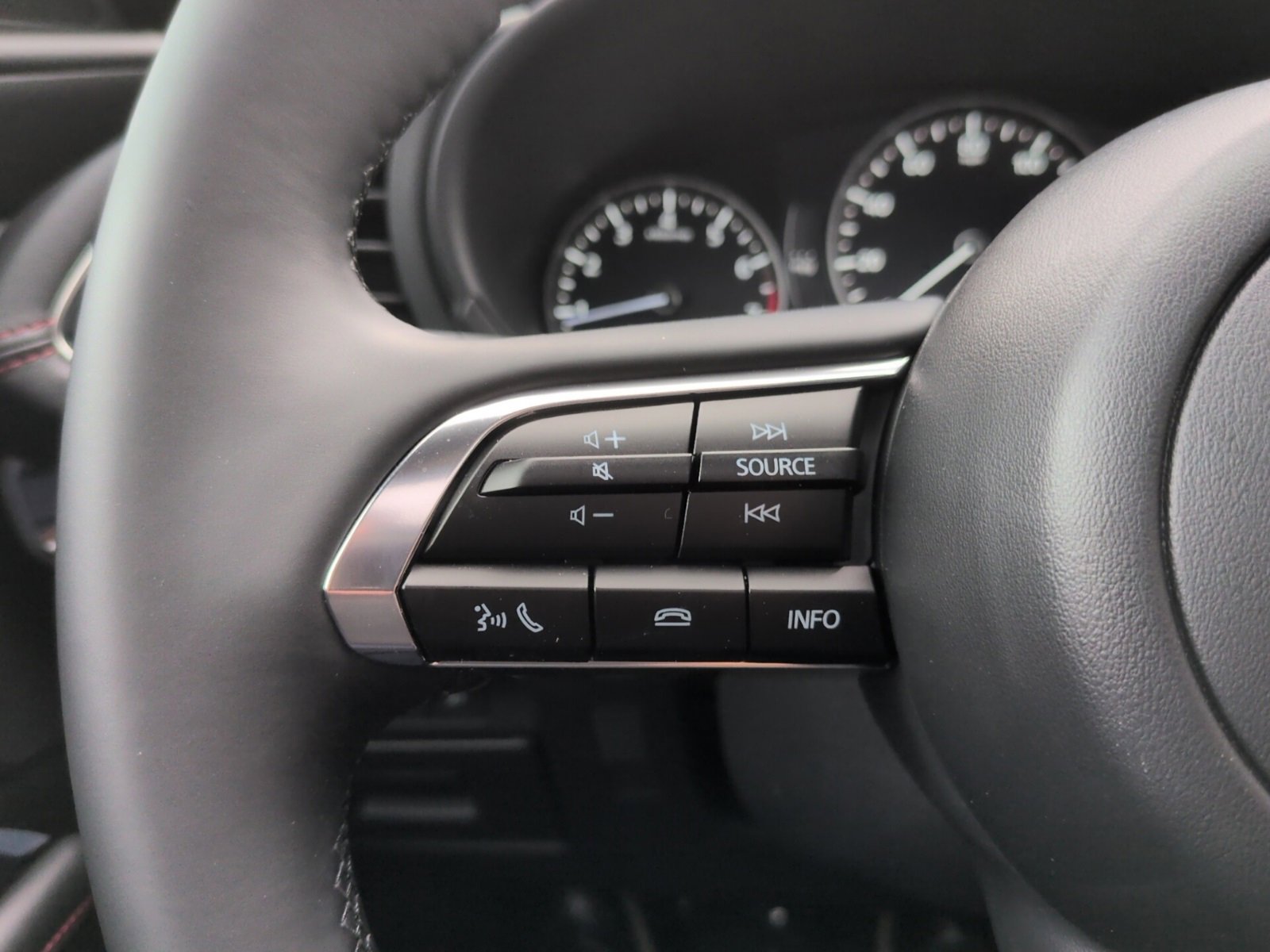 New 2026 MAZDA MAZDA3 Carbon image 21