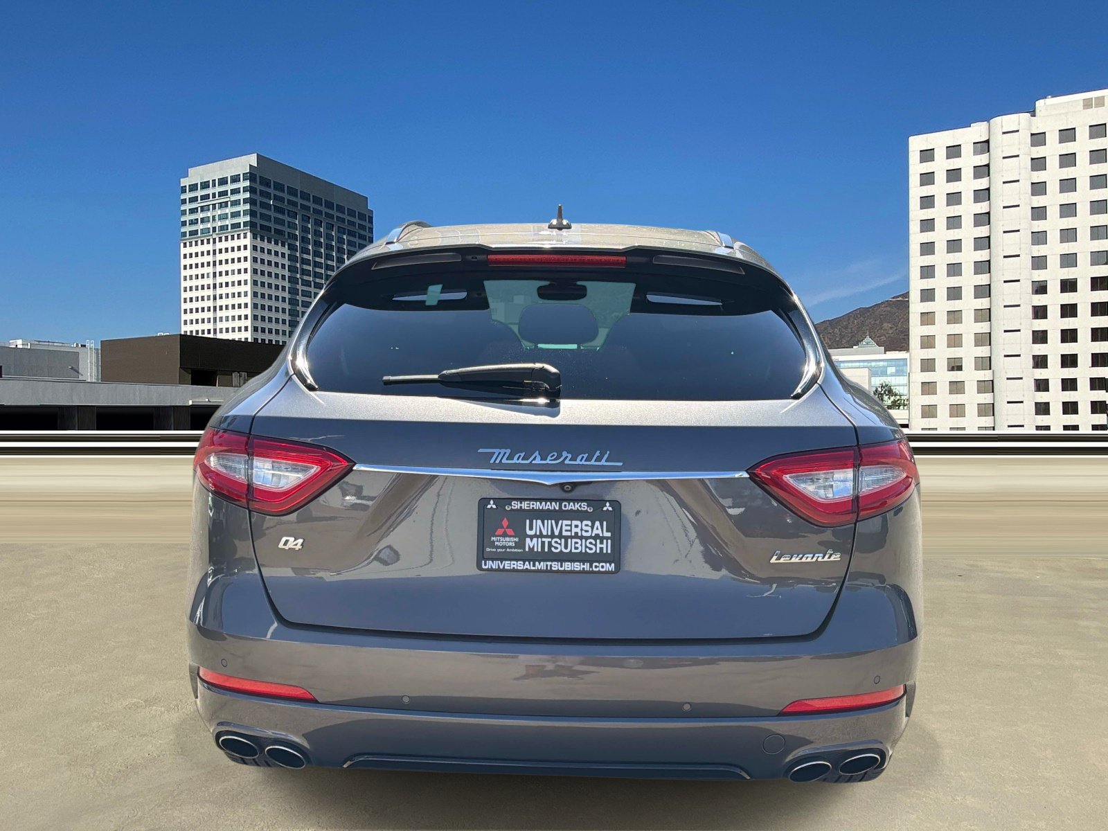 Used 2018 Maserati Levante GranSport AWD/4WD image 4